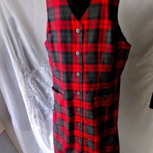 PREPPY.. "KAREN SCOTT" RED PLAID  SLEEVELESS BUTTON-UP DRESS..LADIES..SZ. 12